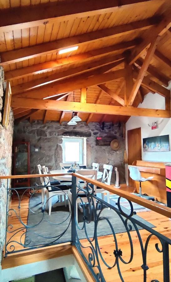 Casa Rural D 'Avo - Sossego Do Campo - 5 Adultos Alhais エクステリア 写真