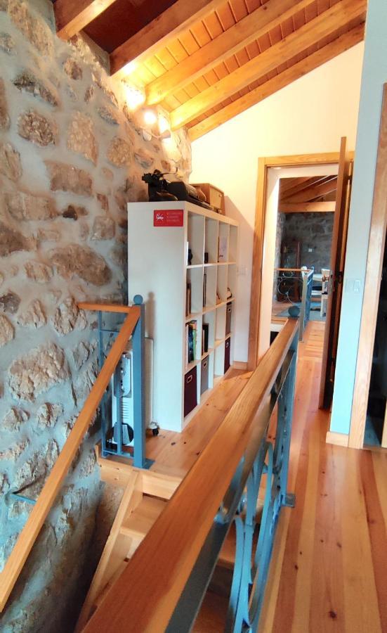 Casa Rural D 'Avo - Sossego Do Campo - 5 Adultos Alhais エクステリア 写真
