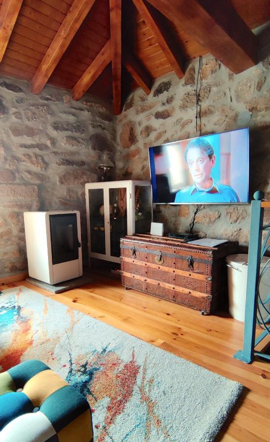 Casa Rural D 'Avo - Sossego Do Campo - 5 Adultos Alhais エクステリア 写真